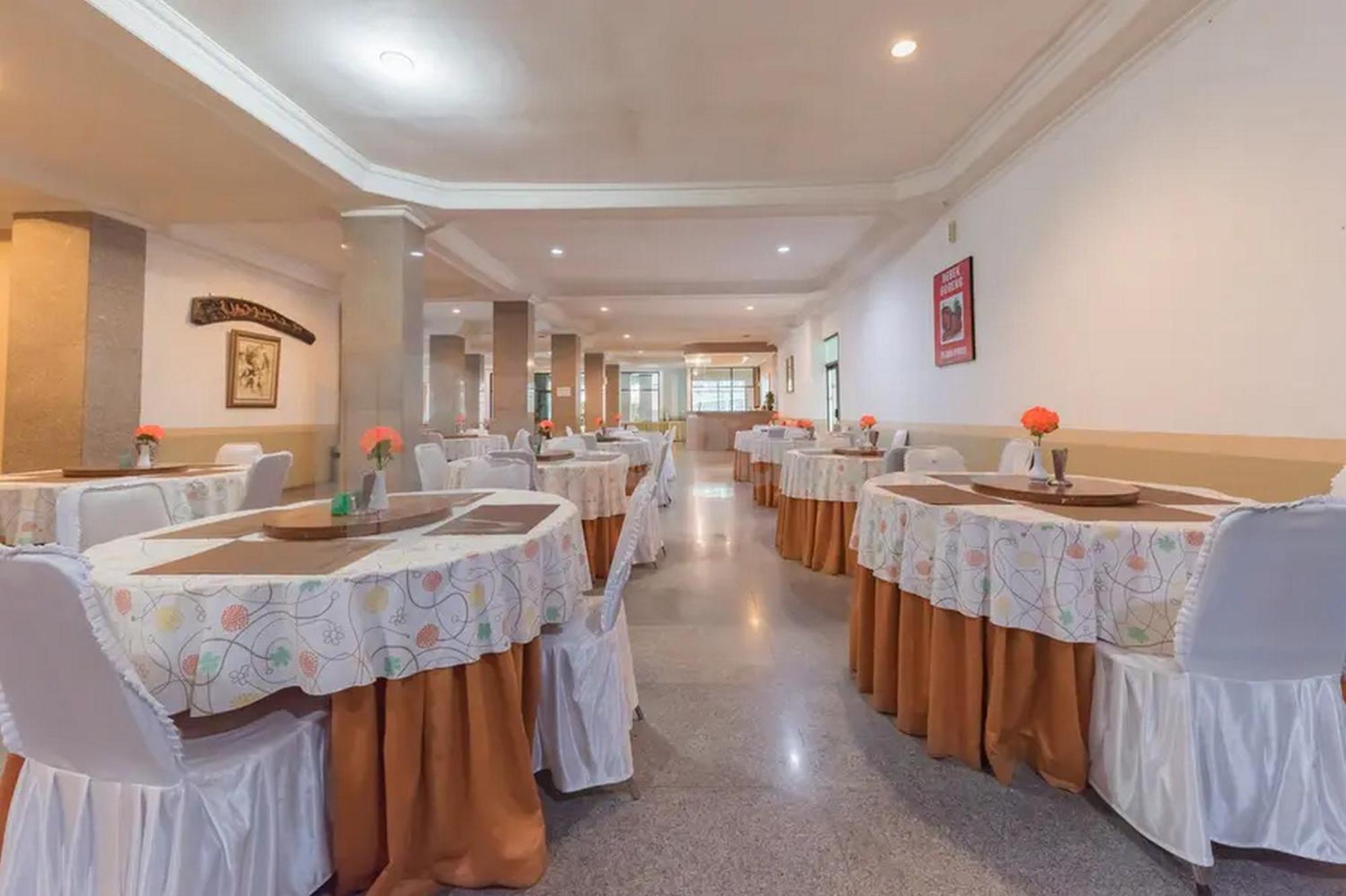 Hotel Ayong Linggarjati Kuningan Mitra Reddoorz Eksteriør bilde